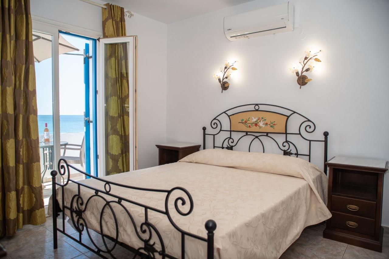 Deep Blue Aparthotel Agios Prokopios  Buitenkant foto